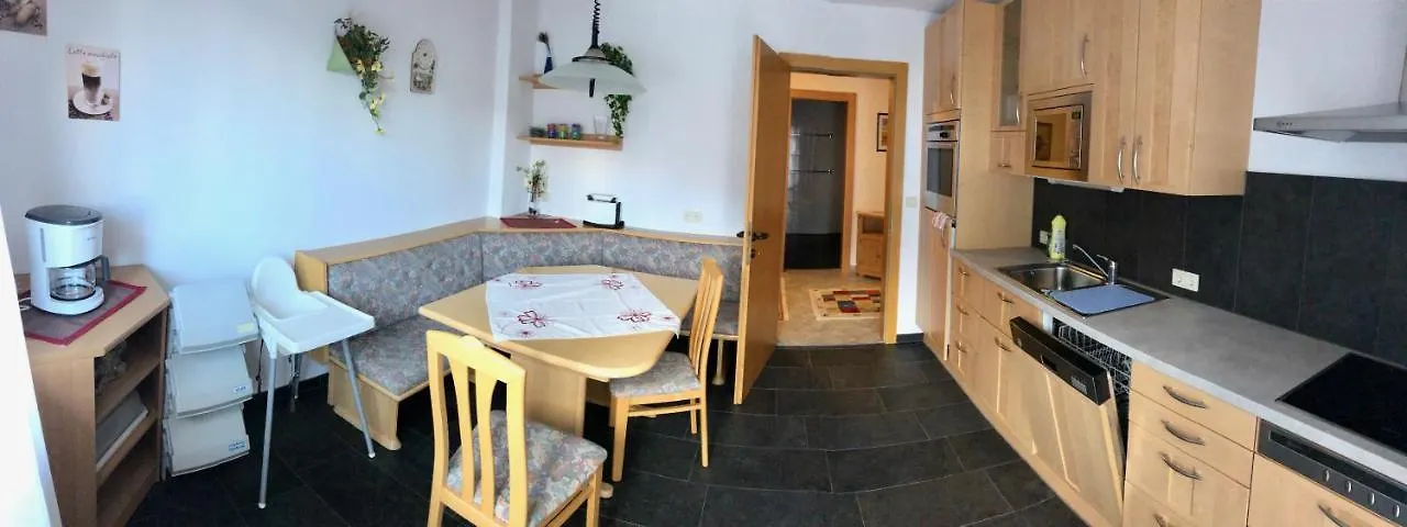 Ferienwohnung Schranz إنسبروك 0*,